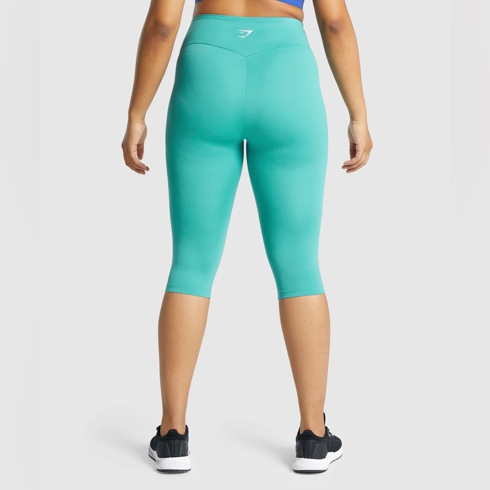 NWT Gymshark Capri Leggings- teal - Picture 3 of 8